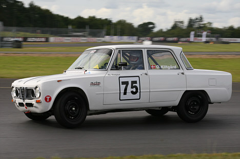 Ole Klitgaard i sin Alfa Romeo Giulia.